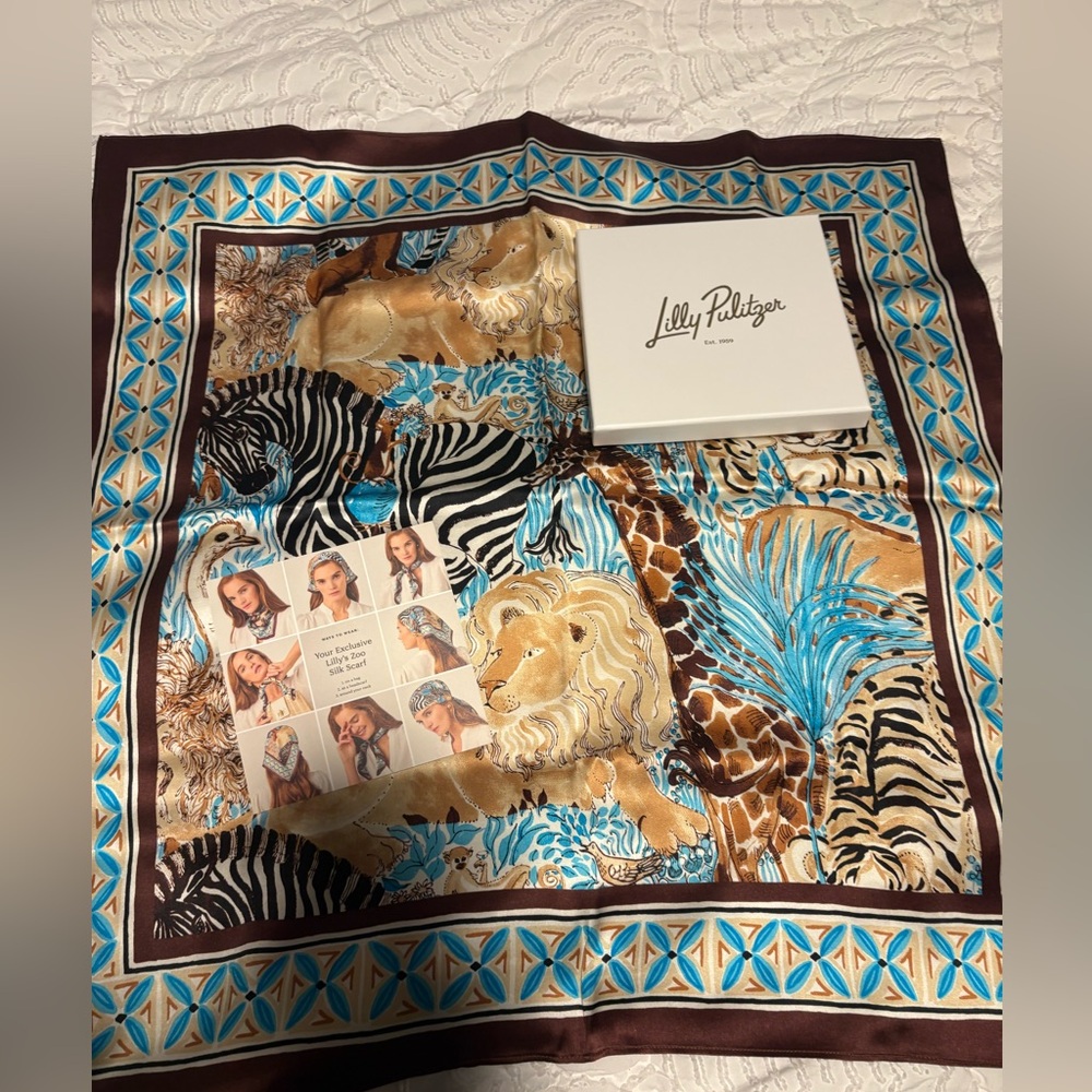 Lilly Pulitzer 100% silk 2026 exclusive scarf - vintage Lilly's Zoo Print NWT